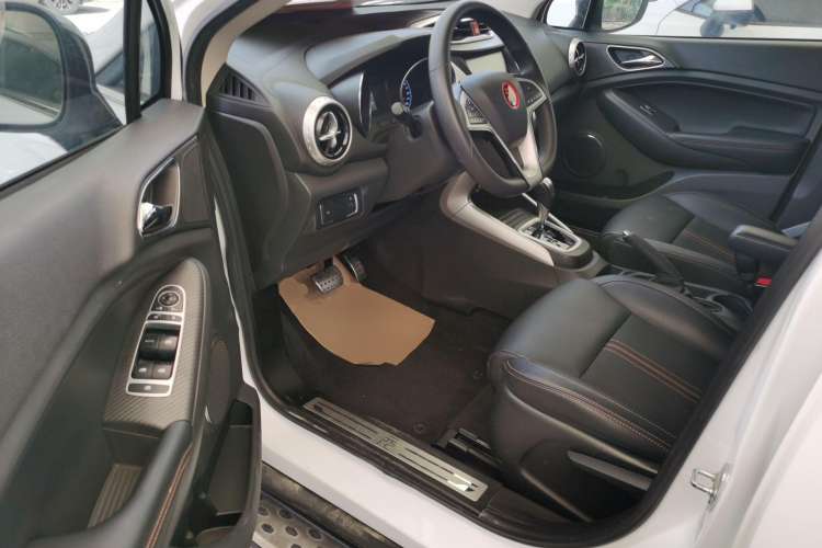 Used BYD Yuan 2017 1.5L Automatic Cool & Connected Model
