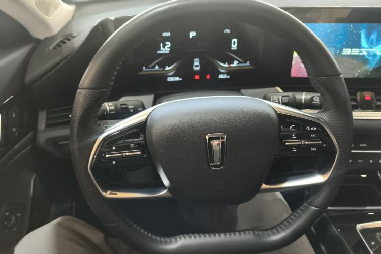 Used Bestune B70 2022 Third Generation 1.5T Automatic Enjoyment Version
