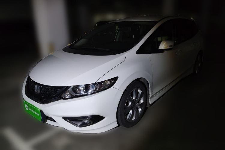 Used Honda Jade 2013 1.8L automatic Comfort version 5 seats