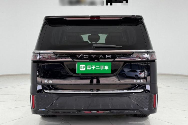 Used VOYAH Dream 2025 PHEV Four-Wheel Drive Prestige Kunpeng Edition
