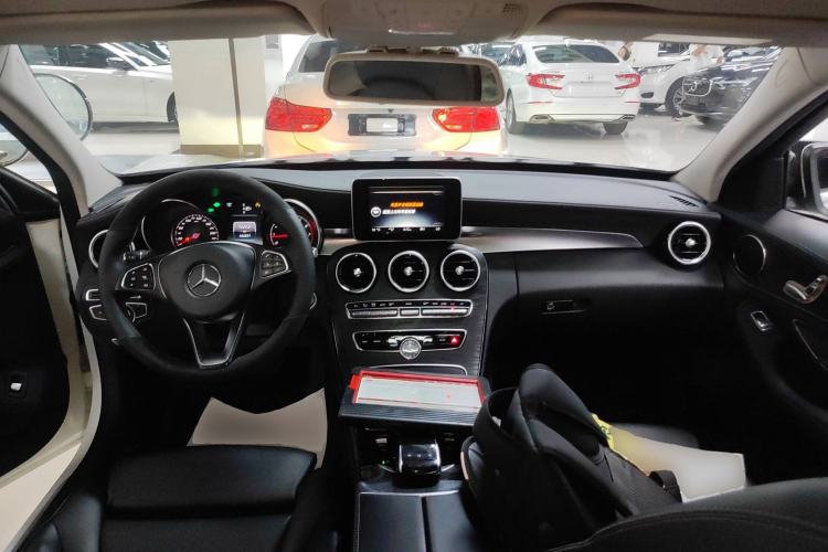 Used Mercedes-Benz C-Class 2015 Restyled C 180 L Sport Edition
