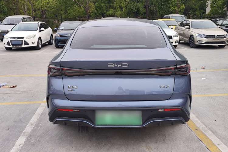 Used BYD Seal 06 New Energy 2024 DM-i 120KM Luxury Model
