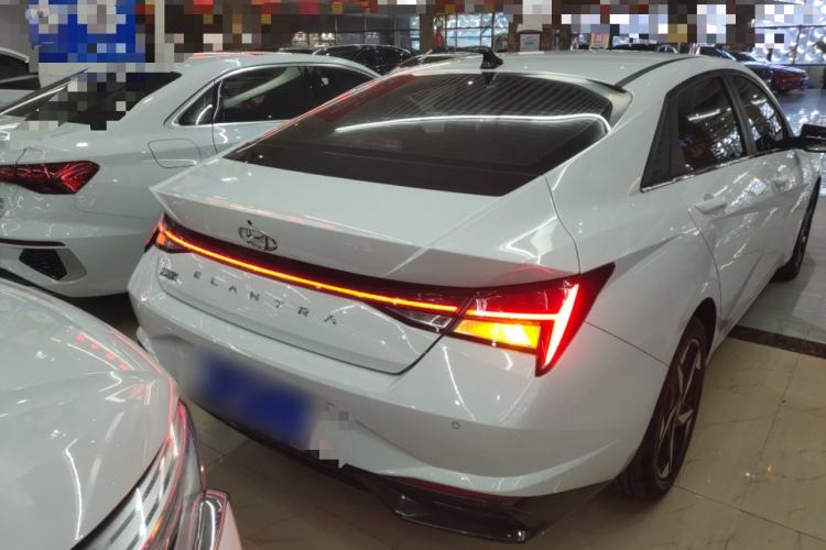 Used Hyundai Elantra 2021 1.5L CVT GLX Elite Edition
