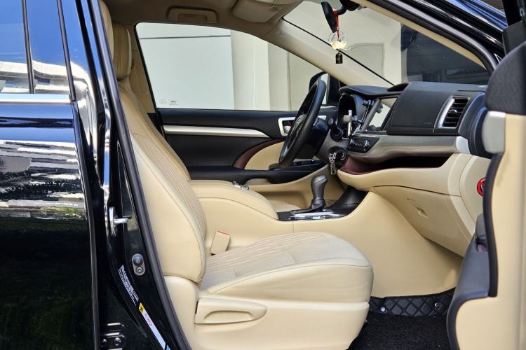 Used Toyota Highlander 2017 2.0T Four-Wheel Drive Elite Edition 7-Seater