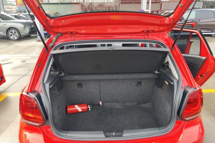 Used Volkswagen Polo 2014 1.6L Automatic Comfort Edition