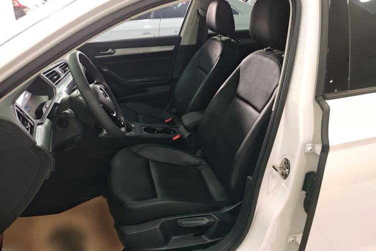 Used Volkswagen Lamando 2021 230TSI DSG Fashion Edition
