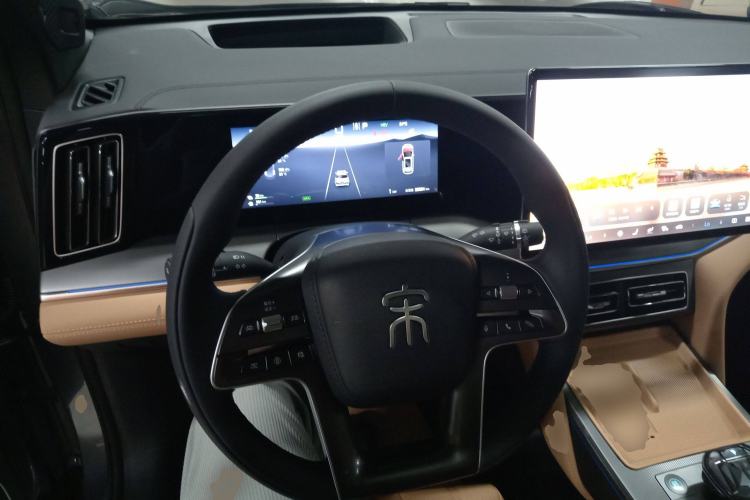 Used BYD Song L DM-i 2024 160 km Excellence Version
