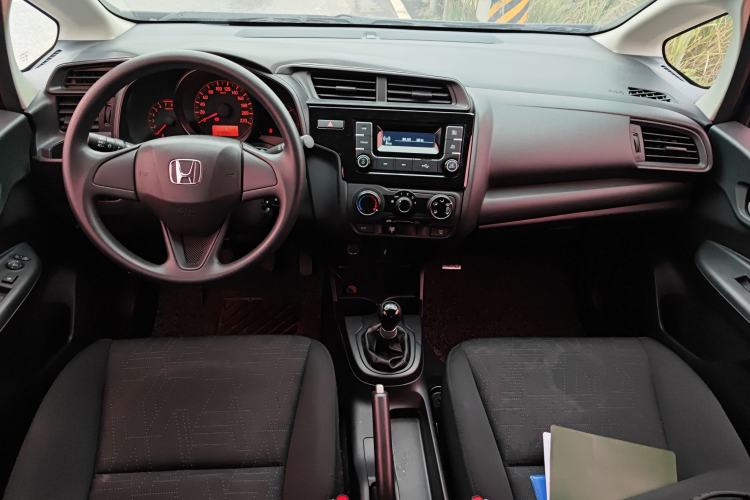 Used Honda Fit 2018 1.5L Manual Comfort Version
