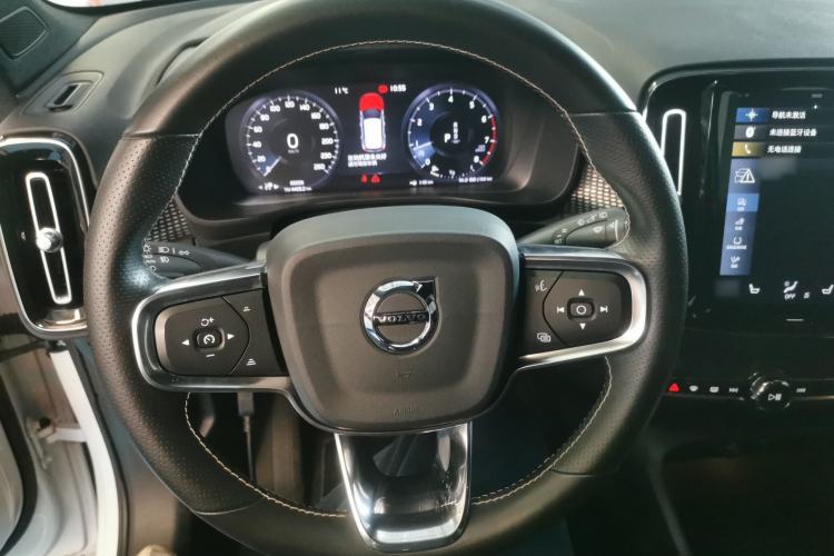 Used Volvo XC40 2021 T4 Four-Wheel Drive Smart & Sporty Edition
