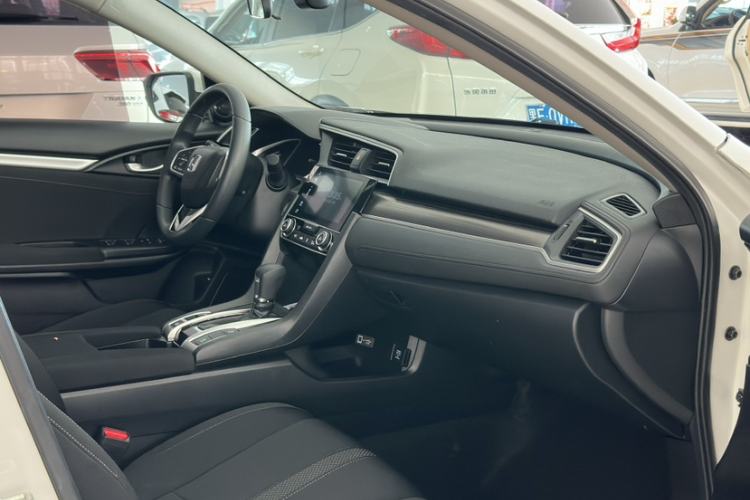 Used Honda Civic 2019 220TURBO CVT Dynamic Edition China VI