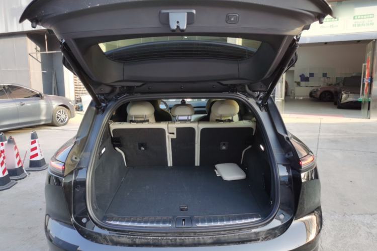 Used Nio ES6 2024 75 kWh
