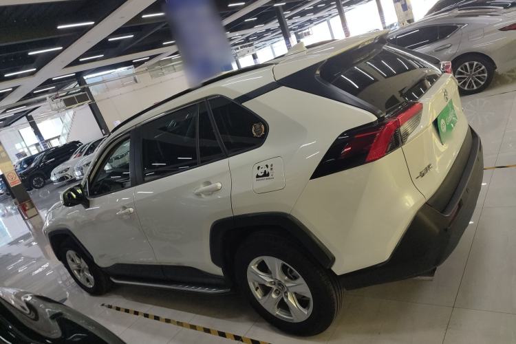 Used Toyota RAV4 2023 2.0L CVT Two-Wheel Drive Urban Edition
