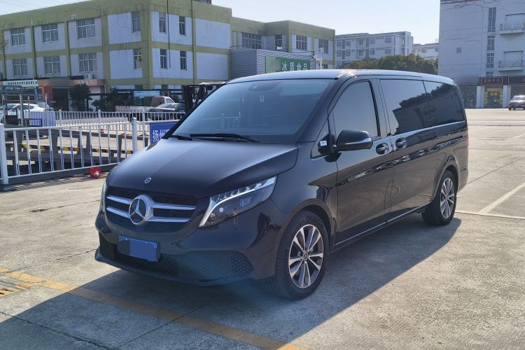 Used Mercedes-Benz V-Class 2022 V 260 Avantgarde Edition