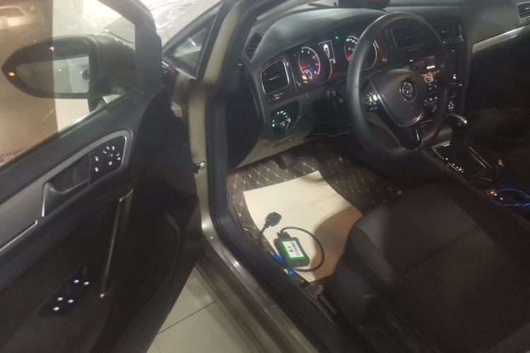 Used Volkswagen Golf 2019 200TSI DSG Comfort & Ambition Edition China VI Standard