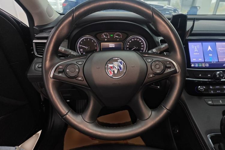 Used Buick LaCrosse 2022 652T Luxury Version
