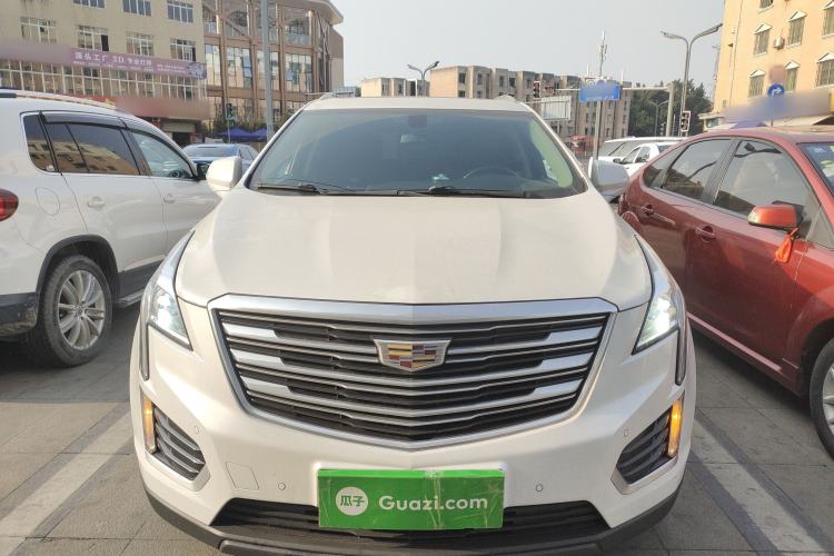 Used Cadillac XT5 2018 25T Luxury Model
