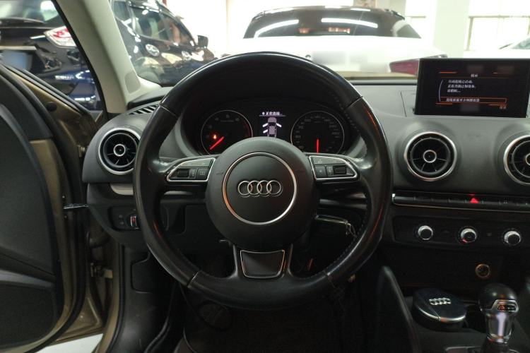 Used Audi A3 2016 Limousine 35 TFSI Prestige Edition
