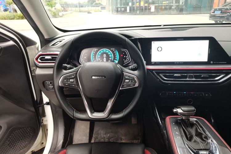 Used Oshan X5 2021 1.5T DCT Prestige Edition
