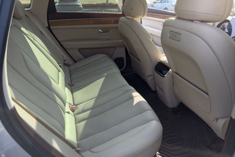 Used Hima AITO M7 2024 1.5T Rear-Drive Plus Version 5 Seats
