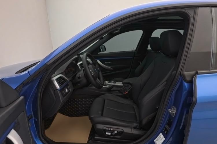 Used BMW 3 Series GT 2017 320i M Sport
