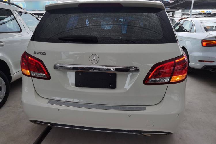 Used Mercedes-Benz B-Class 2015 B 200 Sport Edition
