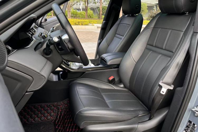 Used Land Rover Range Rover Evoque 2020 249 PS Youth Edition
