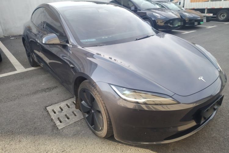 Used Tesla Model 3 2025 Rear-Wheel-Drive Version