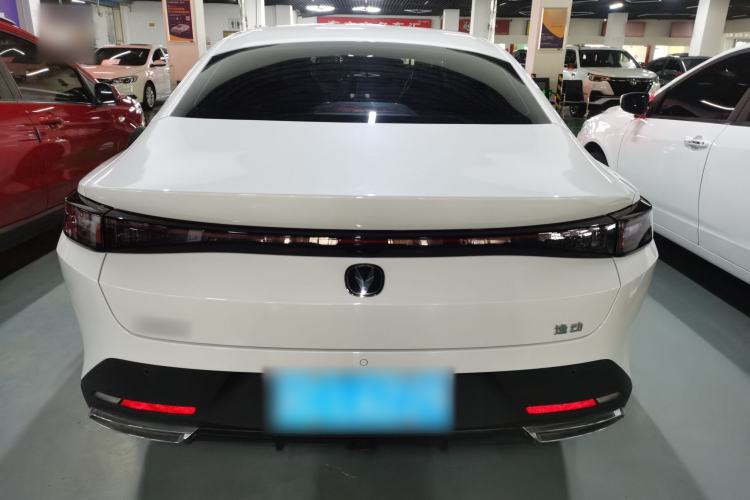 Used Changan Eado 2025 Blue Whale 1.5T 500Bar Prestige Model