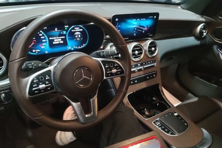 Used Mercedes-Benz GLC 2022 Refreshed GLC 300 L 4MATIC Dynamic Edition Prestige Version