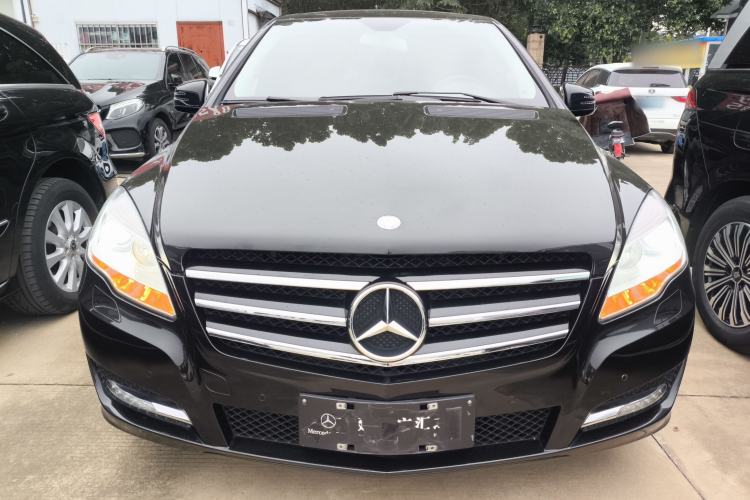 Used Mercedes-Benz R-Class 2017 R 320 4MATIC Business Edition Prestige Model