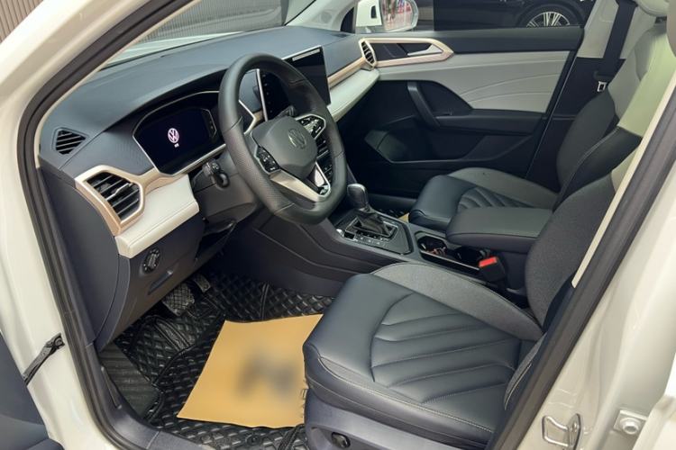 Used Volkswagen Tharu 2024 300TSI Two-Wheel-Drive Full Moon Edition