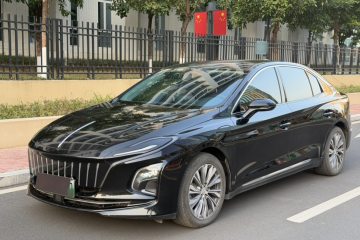 Used Hongqi E-QM5 2022 431 km Charge & Enjoy Edition