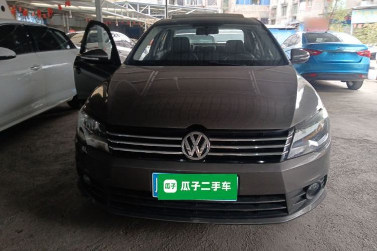 Used Volkswagen Bora 2015 Value Edition 1.6L Automatic Comfort Version
