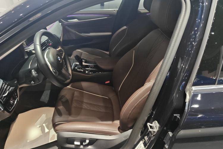 Used BMW 5 Series 2022 Restyled 530Li Leading Edition M Sport Package
