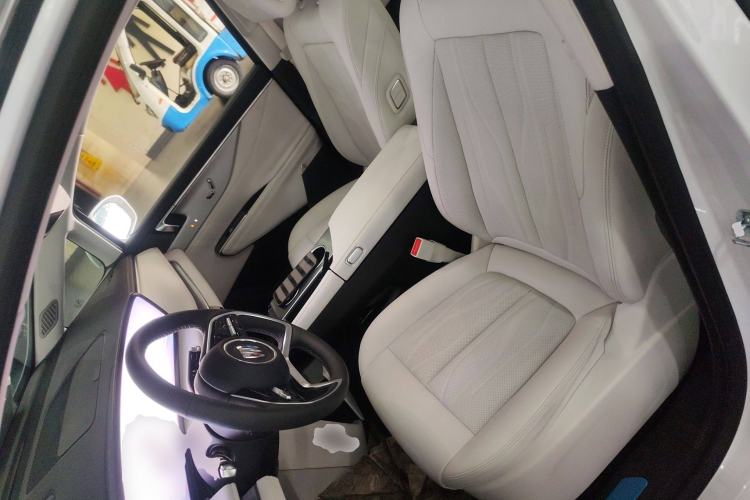 Used Buick GL8 New Energy 2024 Lu Zun Deluxe Edition 7-Seater
