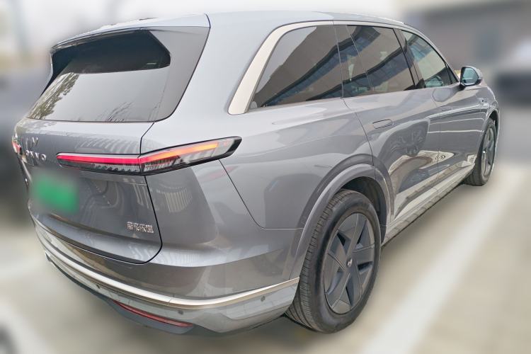 Used ONVO Luxeed L90 2025 Model—Max Six-Seater Version