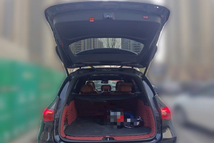 Used Mercedes-Benz GLC 2023 GLC 260 L 4MATIC Dynamic Edition 5-seater
