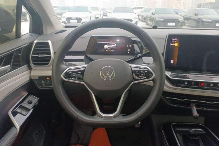 Used Volkswagen ID.6 CROZZ 2021 Revised Version Long-Range PRO Edition
