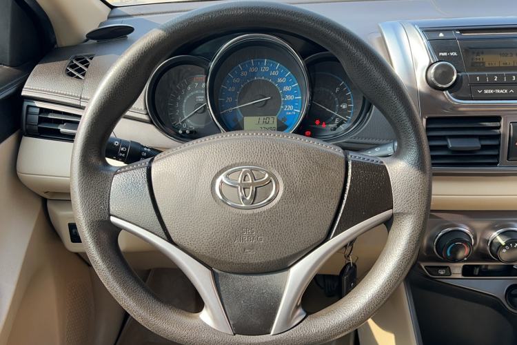 Used Toyota YARiS L 2014 1.5G Manual Xuan Dong Edition