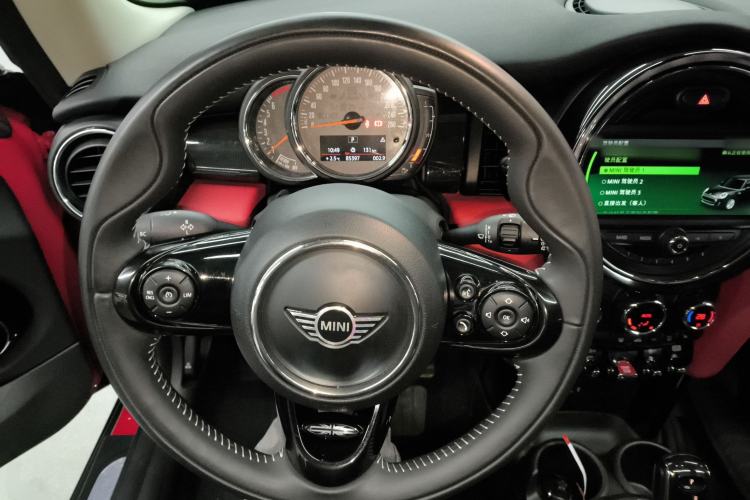 Used MINI MINI 2018 1.5T COOPER Artist