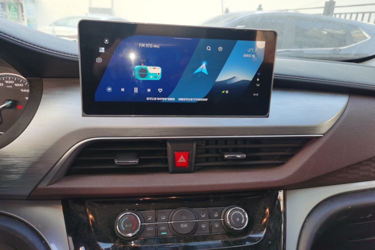 Used  M3 2023 PLUS 1.8L 7/8-seater Smart Connectivity Version