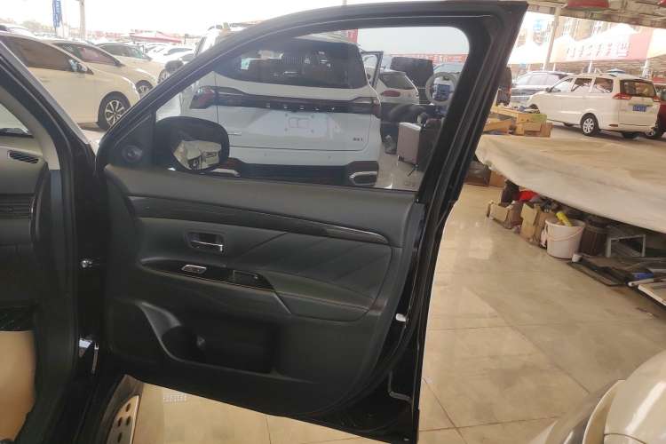 Used Mitsubishi Outlander 2020 2.0L Two-Wheel Drive Enjoyment Version 5 Seats
