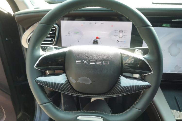 Used  Lanyue 2023 400T Four-Wheel Drive Starry Edition 7-Seater
