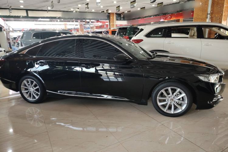 Used Honda Accord 2022 260TURBO Luxury Edition
