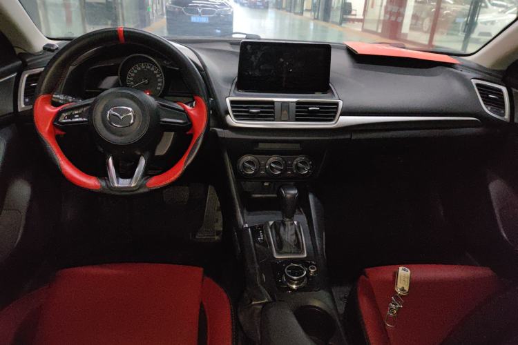 Used Mazda Mazda 3 Axela 2017 Sedan 1.5L Automatic Comfort Model Emission Standard China V