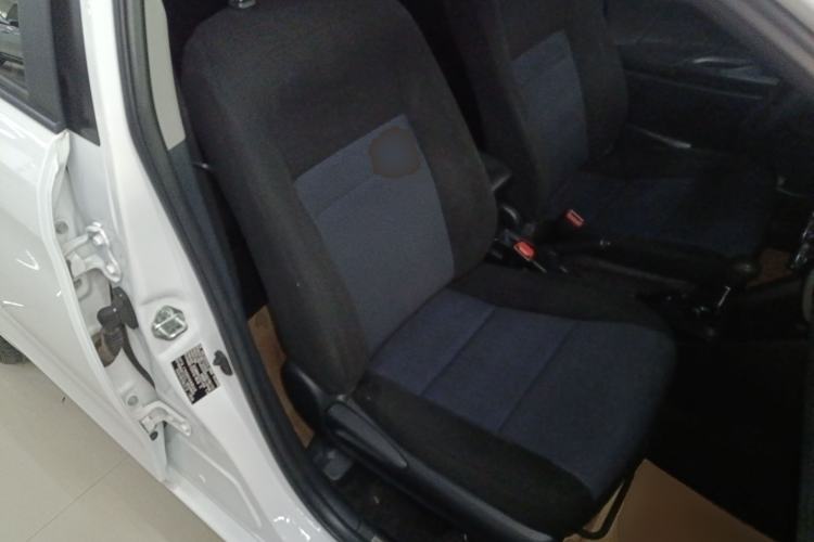 Used Toyota YARiS L Zhi Xuan 2016 Revised 1.5E CVT Charming Edition
