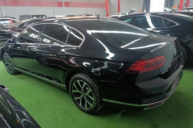 Used Volkswagen Magotan 2020 330TSI DSG Leading Model
