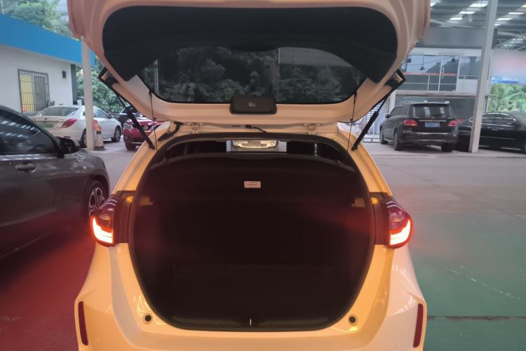 Used Honda Fit 2022 1.5L CVT Trendy Sunroof Edition