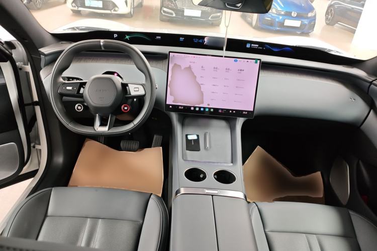 Used  YU7 2025 Ultra-Long Range Rear-Wheel Drive Version