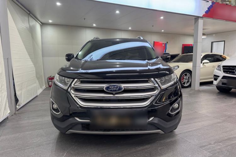 Used Ford Edge 2015 2.0T GTDi Two-Wheel-Drive High-Line Version
